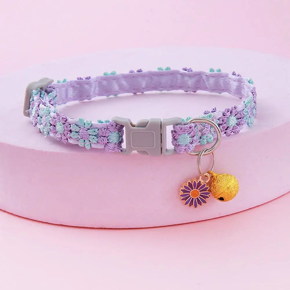 Pet Collar Adjustable Colorful Lace Flower Cat Collar Puppy Accessory Necklace Pet Collar Kitten Cute Dog Bell Cat Product A2U9